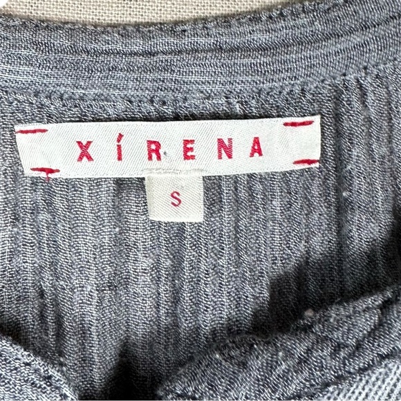 XiRENA Hemingway Gauze Textured Long Sleeve Henley Top - Picture 10 of 11